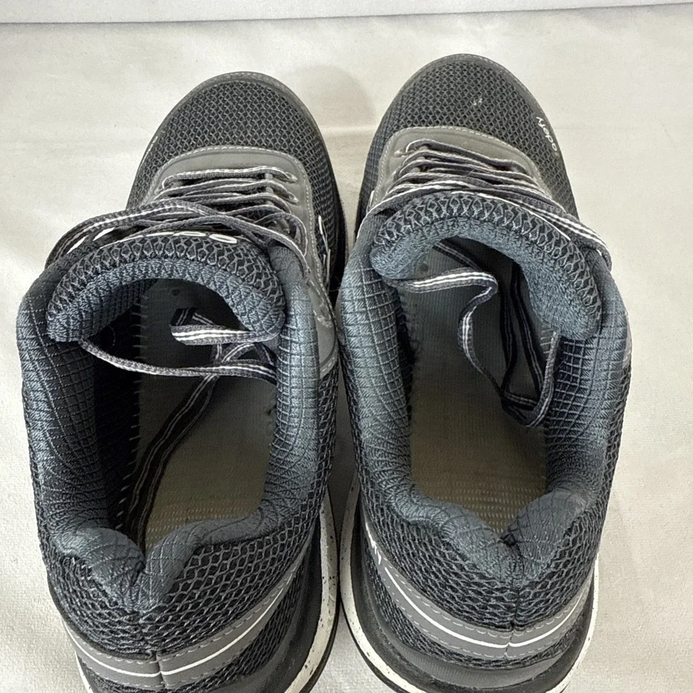 GDEFY Men's Gravity Defyer Shoes Size 8 Black White TB9024MGS-W‎ Athletic *Read